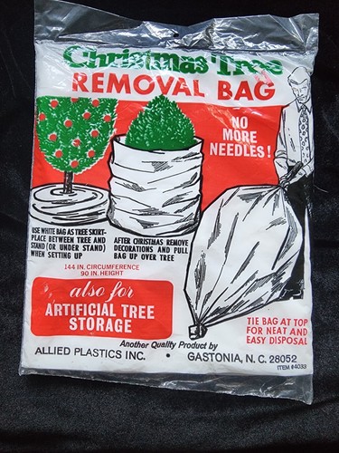 Christmas tree removal - removal, or